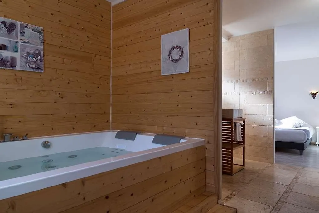 Ogboutique Clair Martigues Hotel